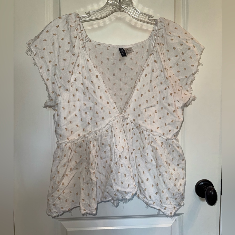 H&M White Floral Top